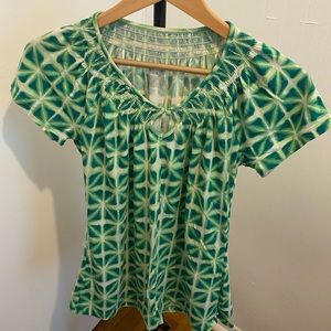 Green top for teen girls